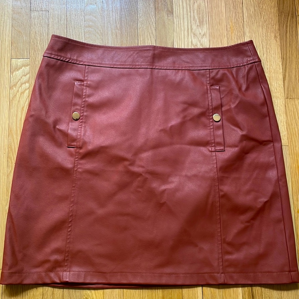 NWT Loft Burnt orange Faux leather alone skirt